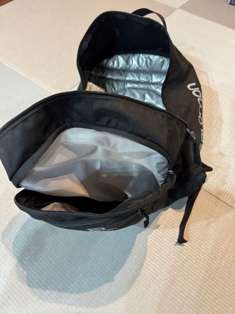Salomon バックパック 黒