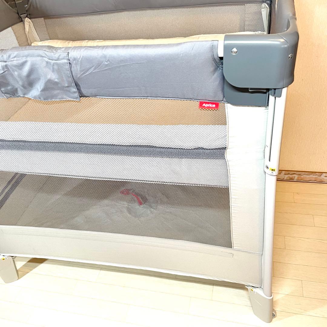 美品 Aprica ココネル エアー AB ベビーベッド　グレーベアー