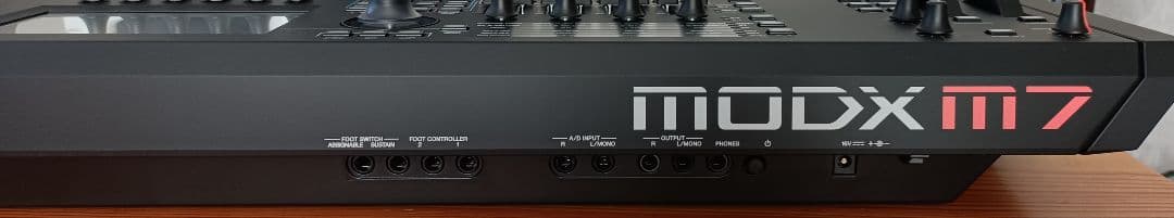 Yamaha MODX M7 シンセサイザー 76鍵