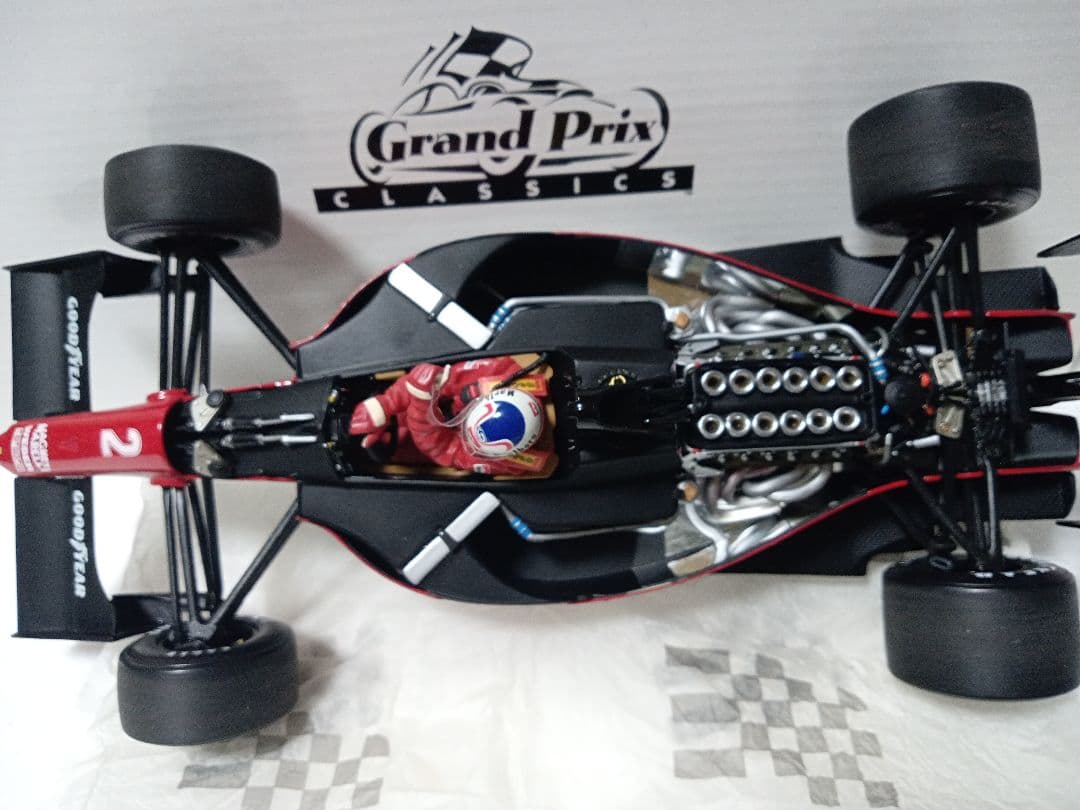 エグゾト1/18フェラーリ641/2マンセルフィギュア付