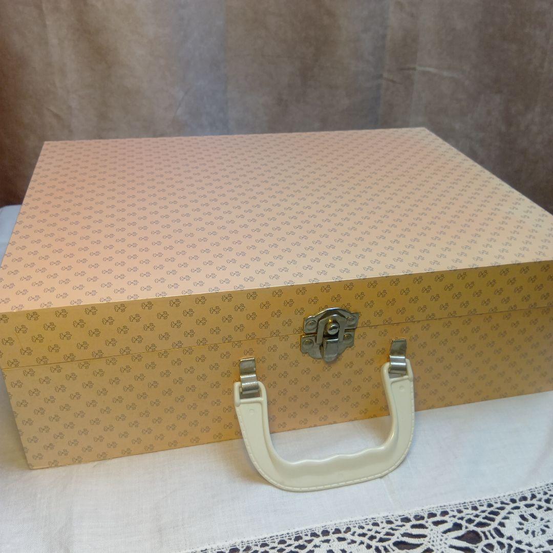 ♥ヴィンテージ　TINY TEARS Baby プレゼンテーションBox♥