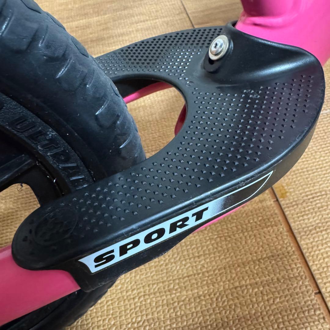 ストライダー STRIDER スポーツ　モデル 12インチ　ピンク