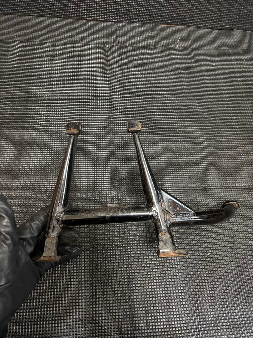 W650 純正センタースタンド