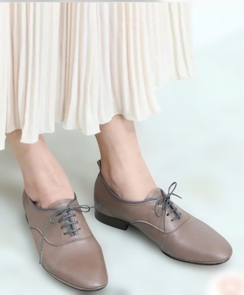 SAYA サヤ　ボロネーゼ製法レースアップシューズ　　ソフトレザー　　美品