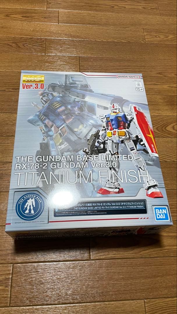 【新品】 MG RX-78-2 ガンダム Ver.3.0 チタニウムフィニッシュ