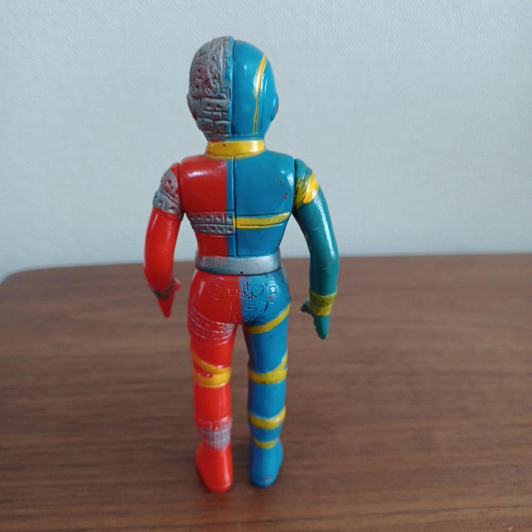 当時物タカトク製「人造人間キカイダー」希少な黒目ソフビフィギュア