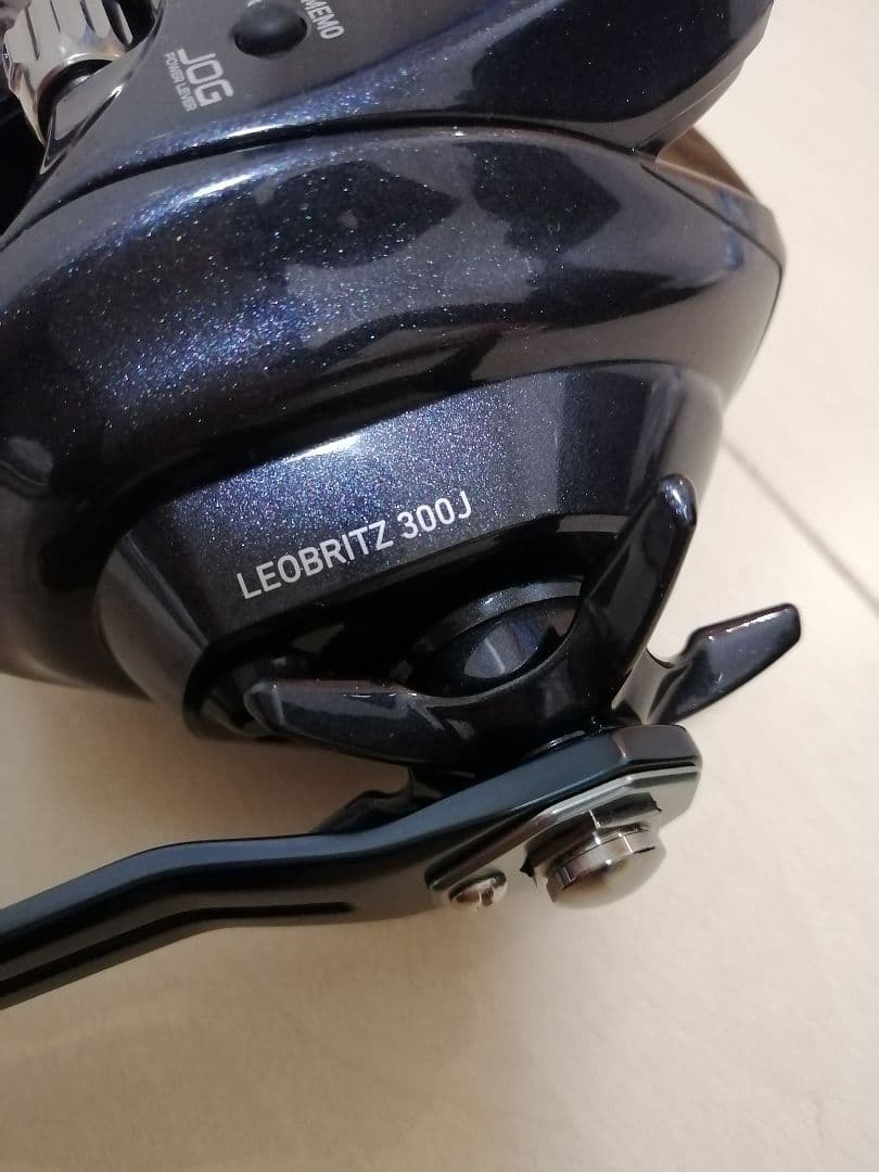 たかにー　[極美品] ダイワ　23 レオブリッツ 300J　 電動リール