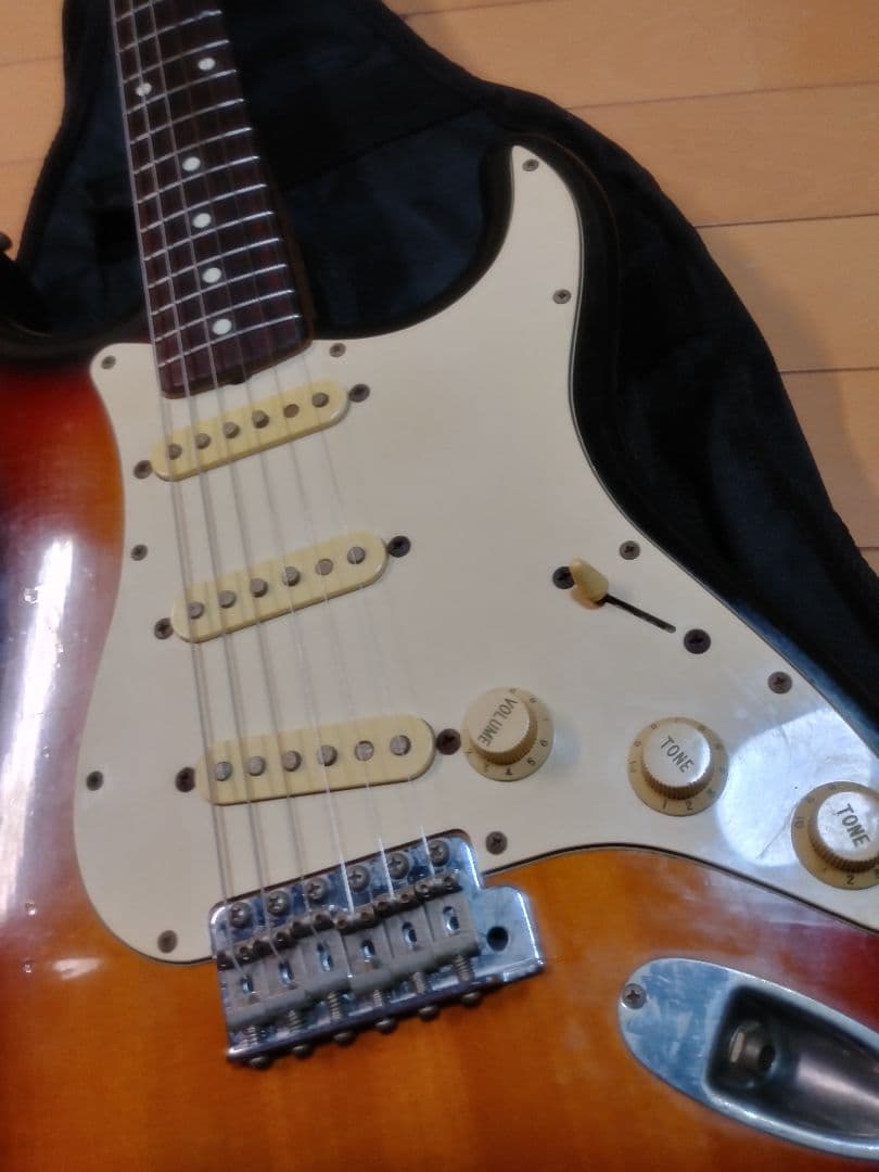 フェンダージャパン　Fender　japan　ストラトキャスター