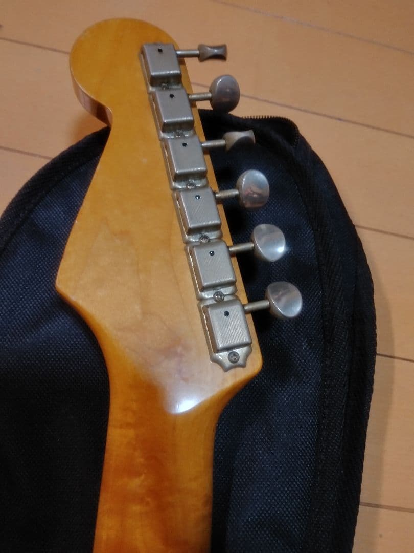 フェンダージャパン　Fender　japan　ストラトキャスター