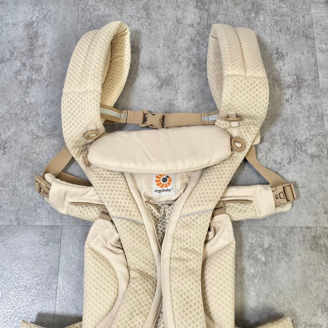 【美品】エルゴ ergo オムニブリーズ 抱っこ紐 ナチュラルベージュ
