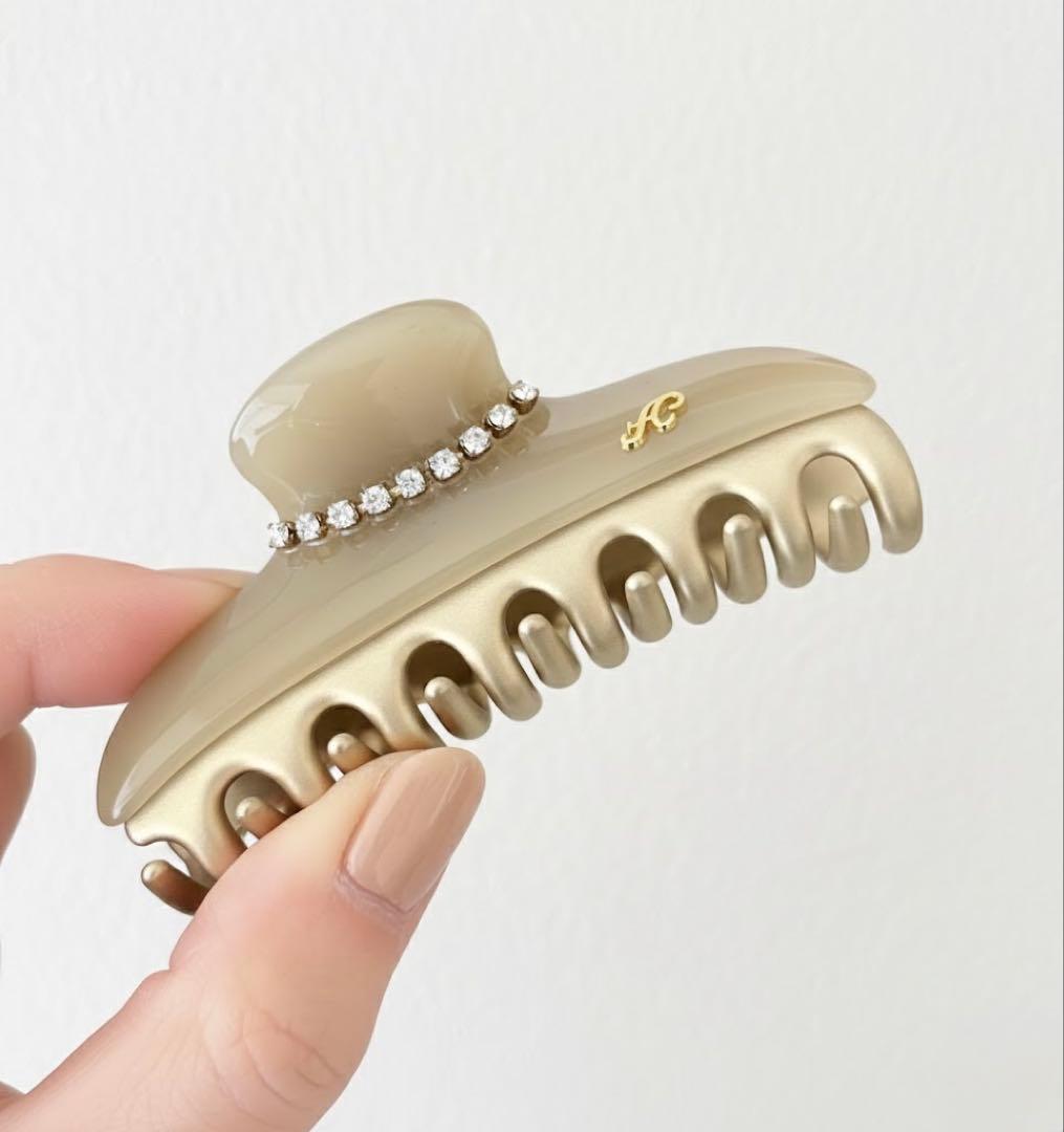 【新品】 acca ニューコラーナ　クリップ　M ベージュ