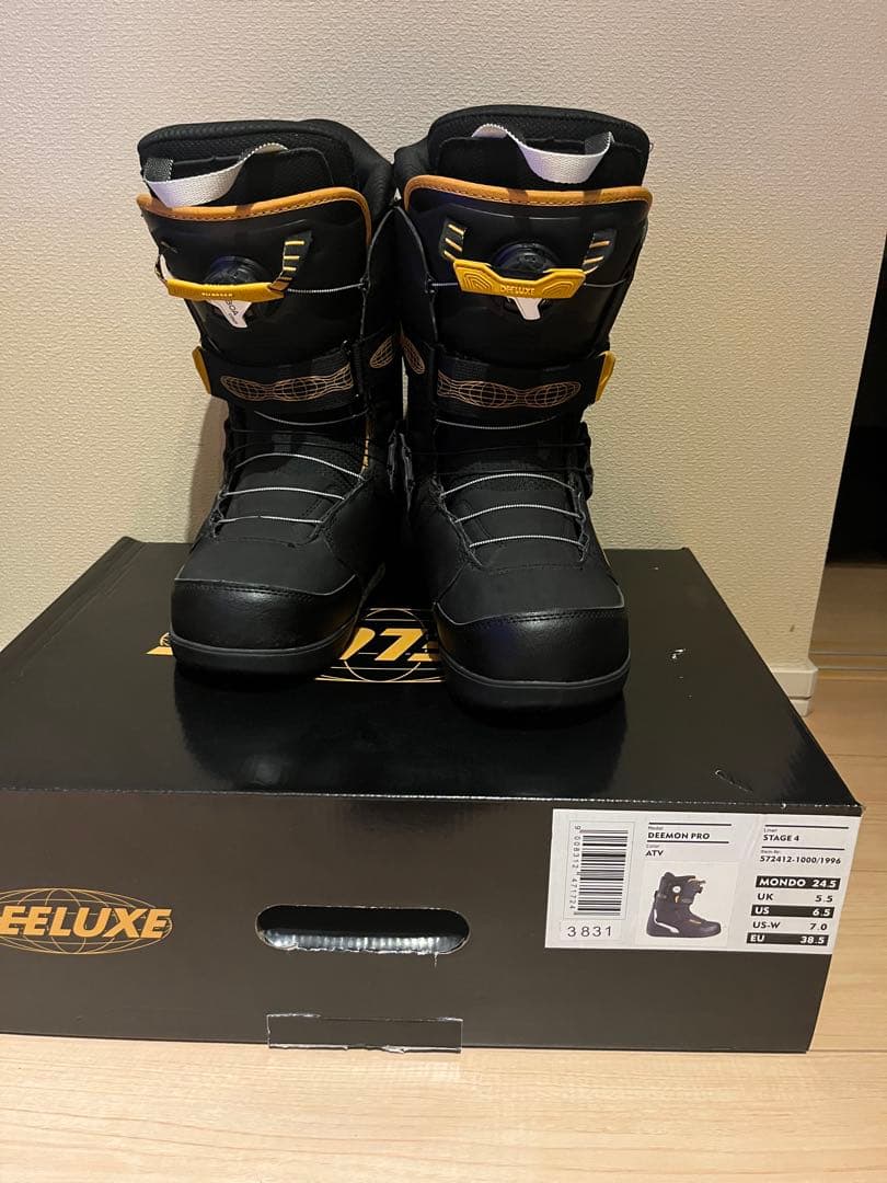 【24-25 モデル】【24.5㎝】 DEELUXE DEMON PRO S4