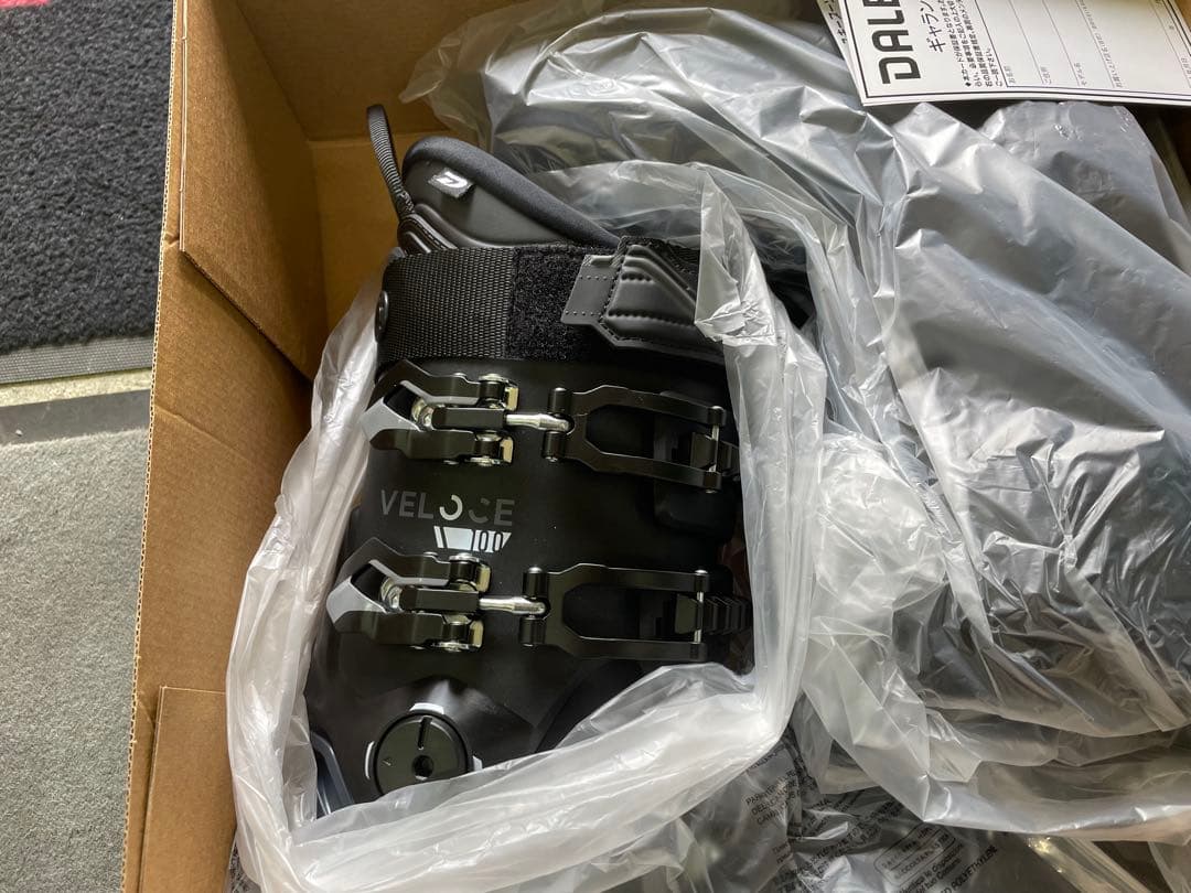 ダルベロ VELOCE 100 GW 26/26.5 22-23モデル新品未使用