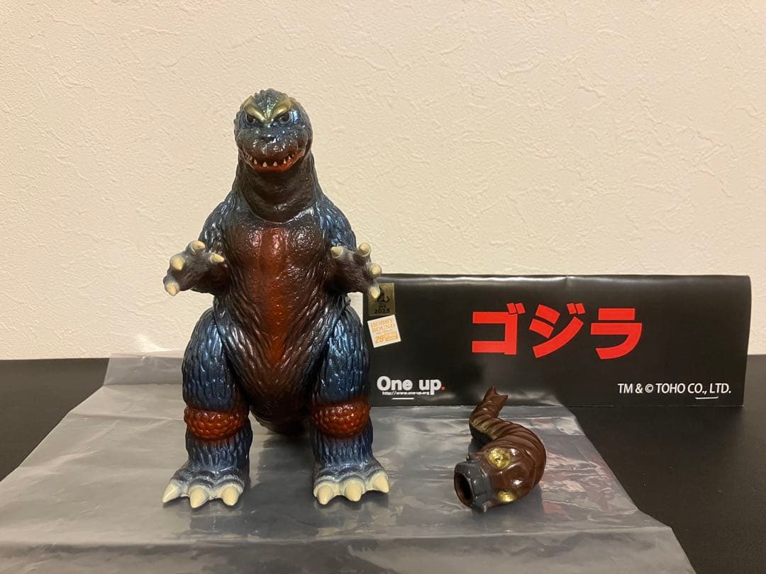 One up. ゴジラ 1964　 モスラ対ゴジラ　ソフビ