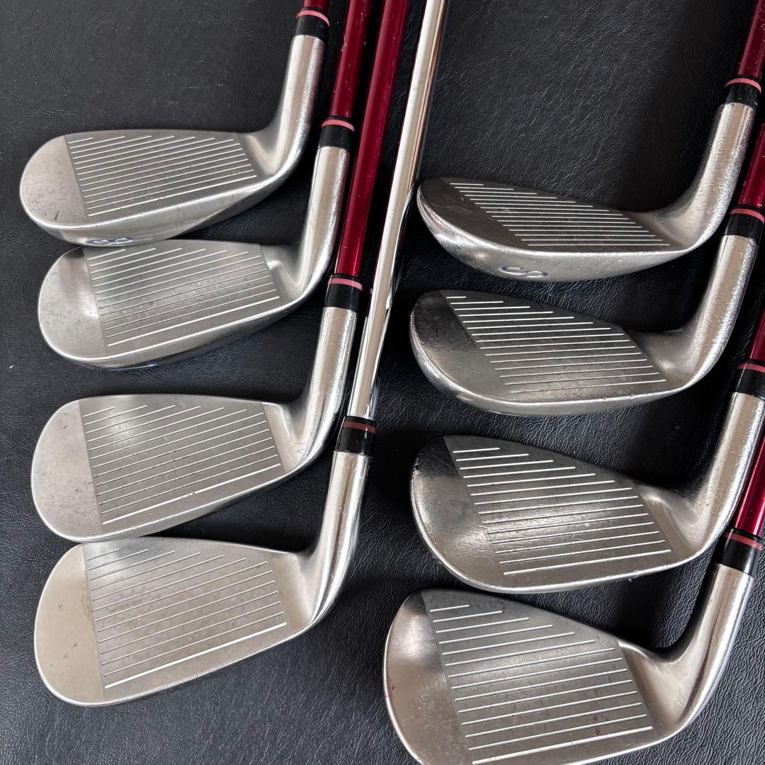 送料込メンズゴルフクラブセットONOFFオノフXI-D赤アイアンODYSSEY