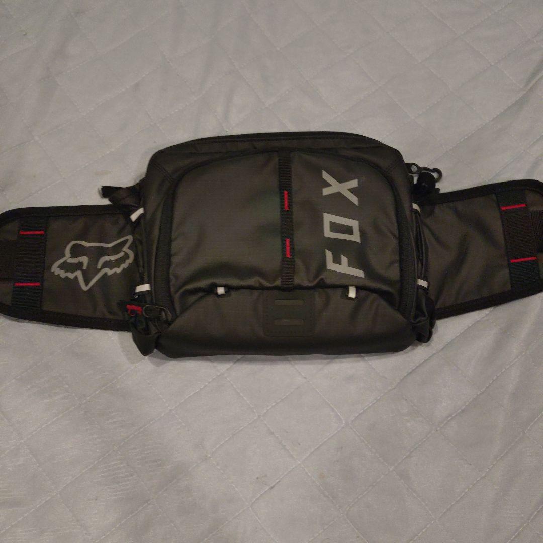 FOX ヒップバッグ
