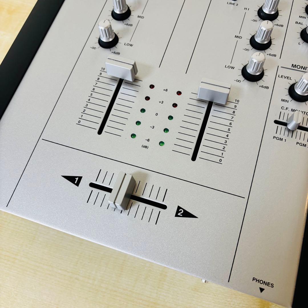 【ほぼ未使用品】　Vestax VMC-002XL DJミキサー　送料込み