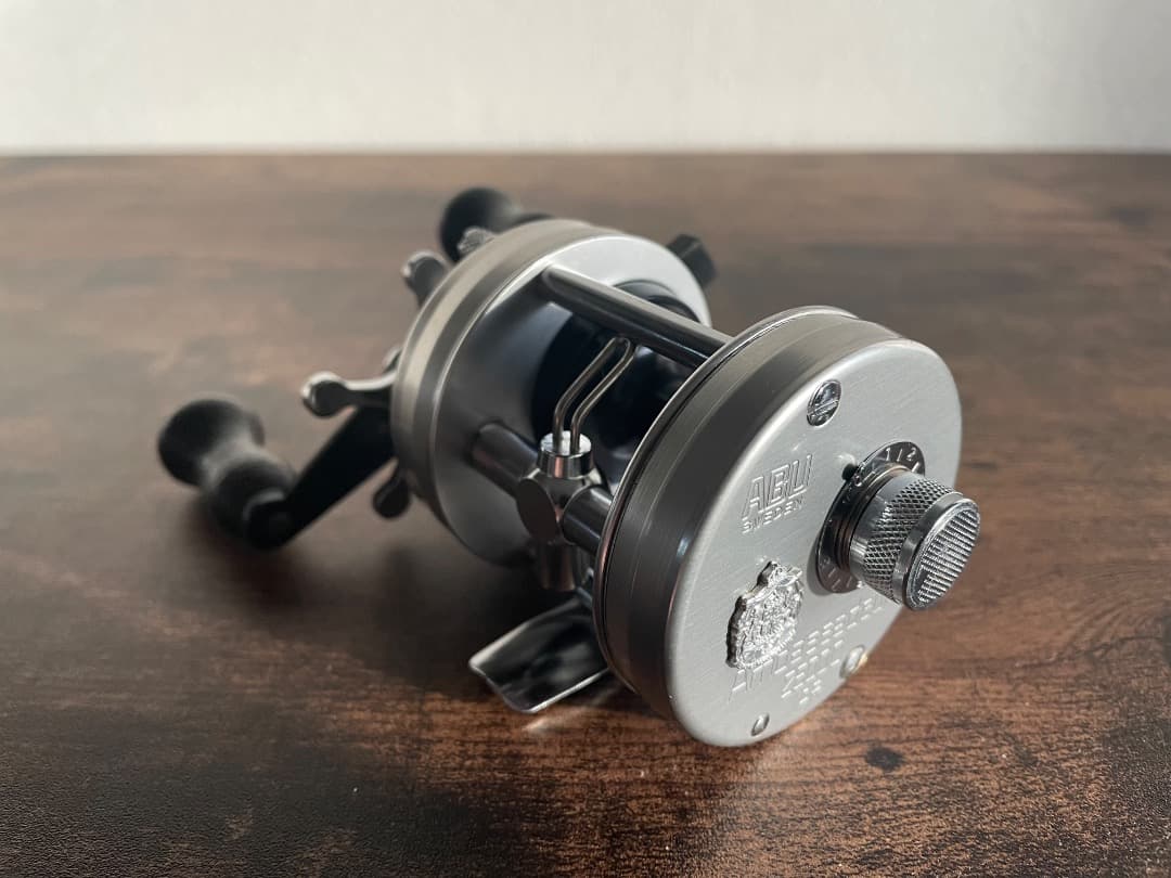 ABU Ambassadeur 2500C IAR アブ アンバサダー シルバー