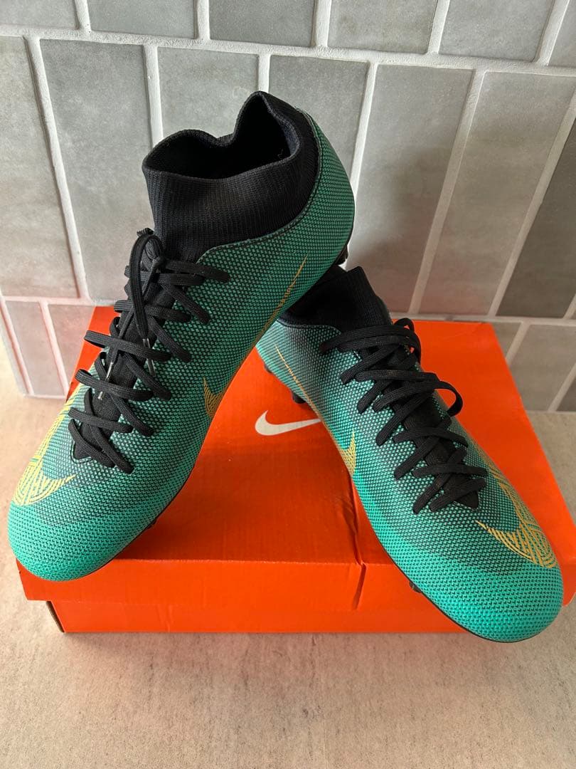 【希少】NIKEマーキュリアル スーパーフライ6 CR7 HG