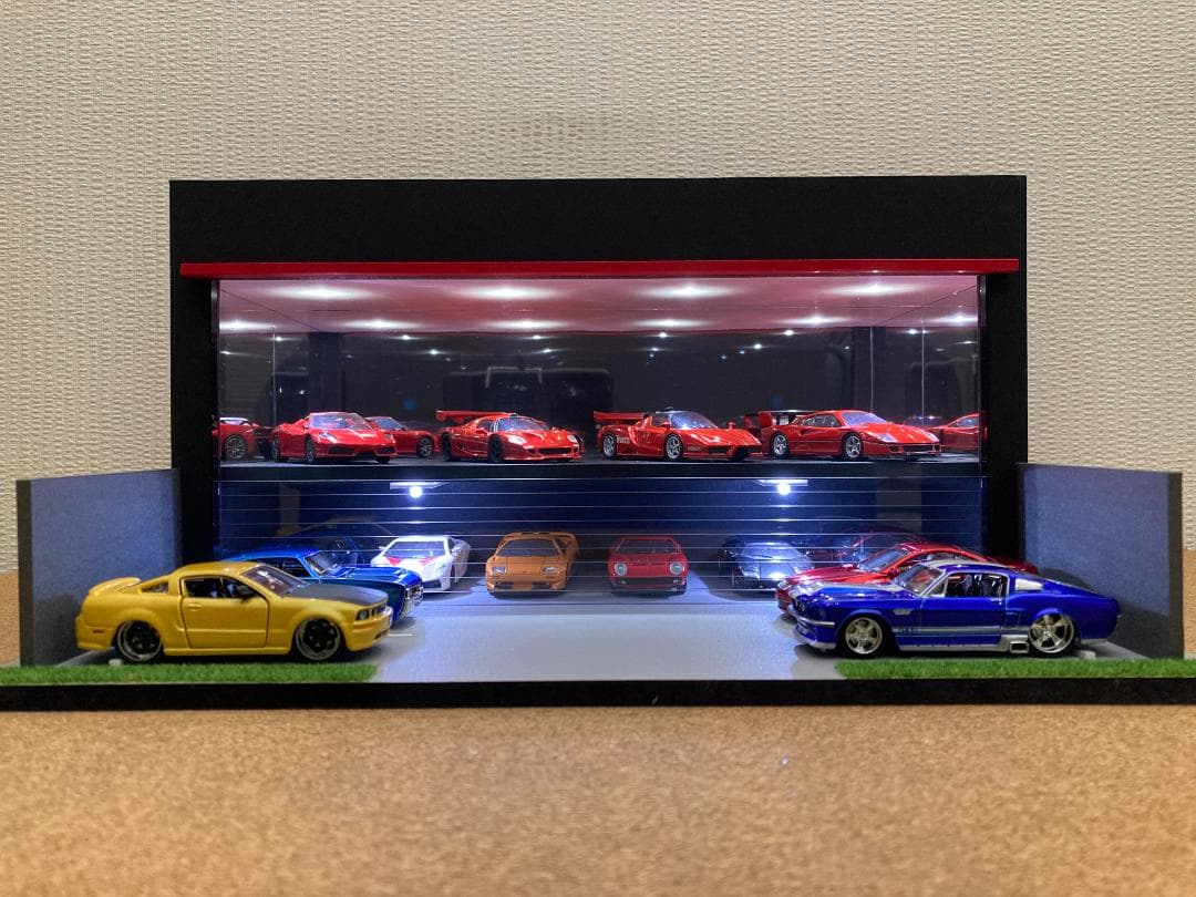 ミニカー用ジオラマ：1/64 カーディーラーⅡ（ブラック＆ダークグレー）