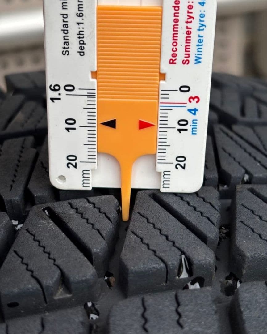 【凄超価格】専用★BS 225/60/R17 ★ MAXLUFT_ FF