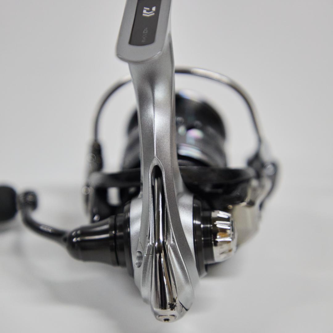 Daiwa CALDIA LT 2000S リール