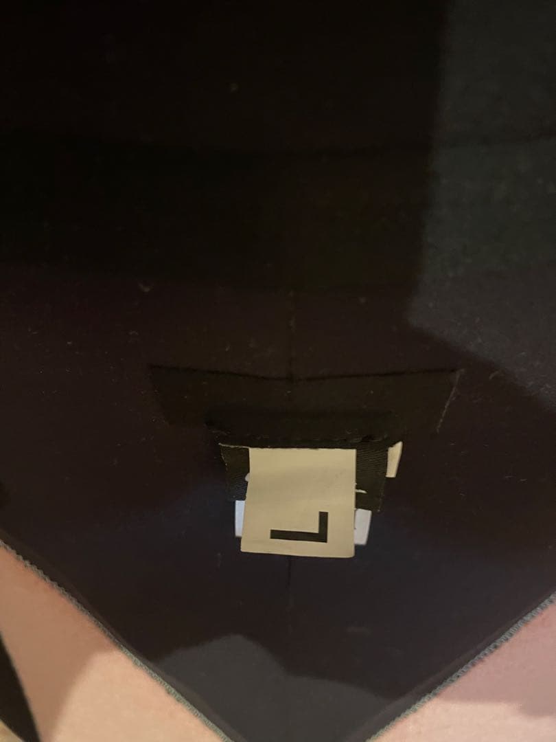 O'Neill セミドライショートチェストジップ新品(価格相談受けます)