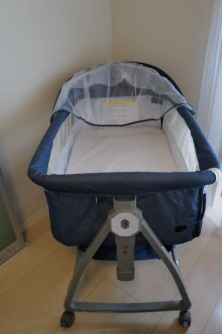 [2024新型:新品未使用] ベビーベッド（色：ブルー）