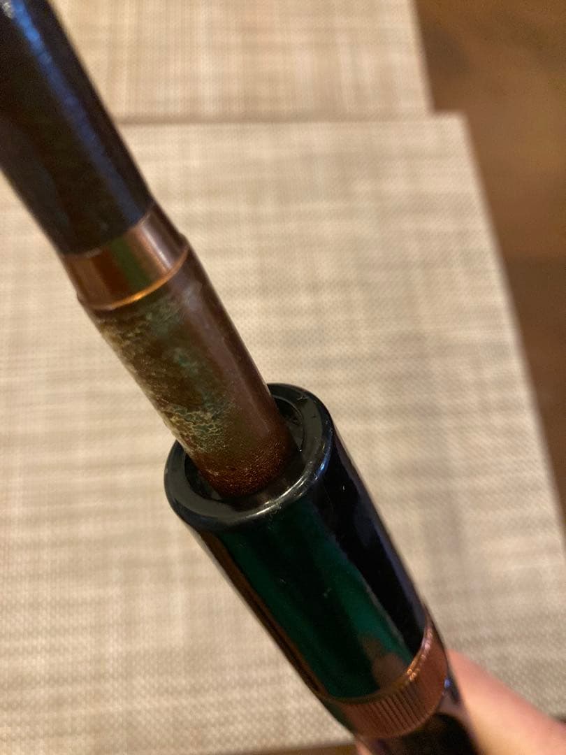 RESION（レジオン）製ロッドグリップ、収納ケース付き