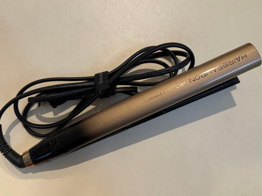 【ジャンク品】ヘアビューロン　ストレートヘアアイロン 4D Plus