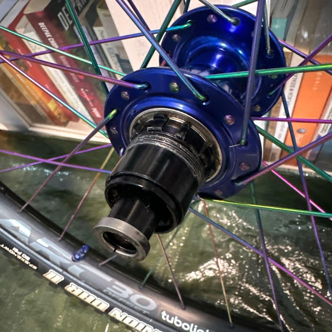 マグ 1/2 CHRIS KING手組みホイール（マレット仕様）