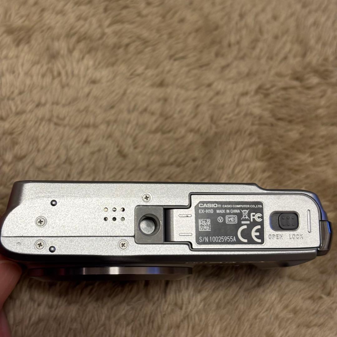 【基本動作確認済】 CASIO EXILIM EX-H10 シルバー