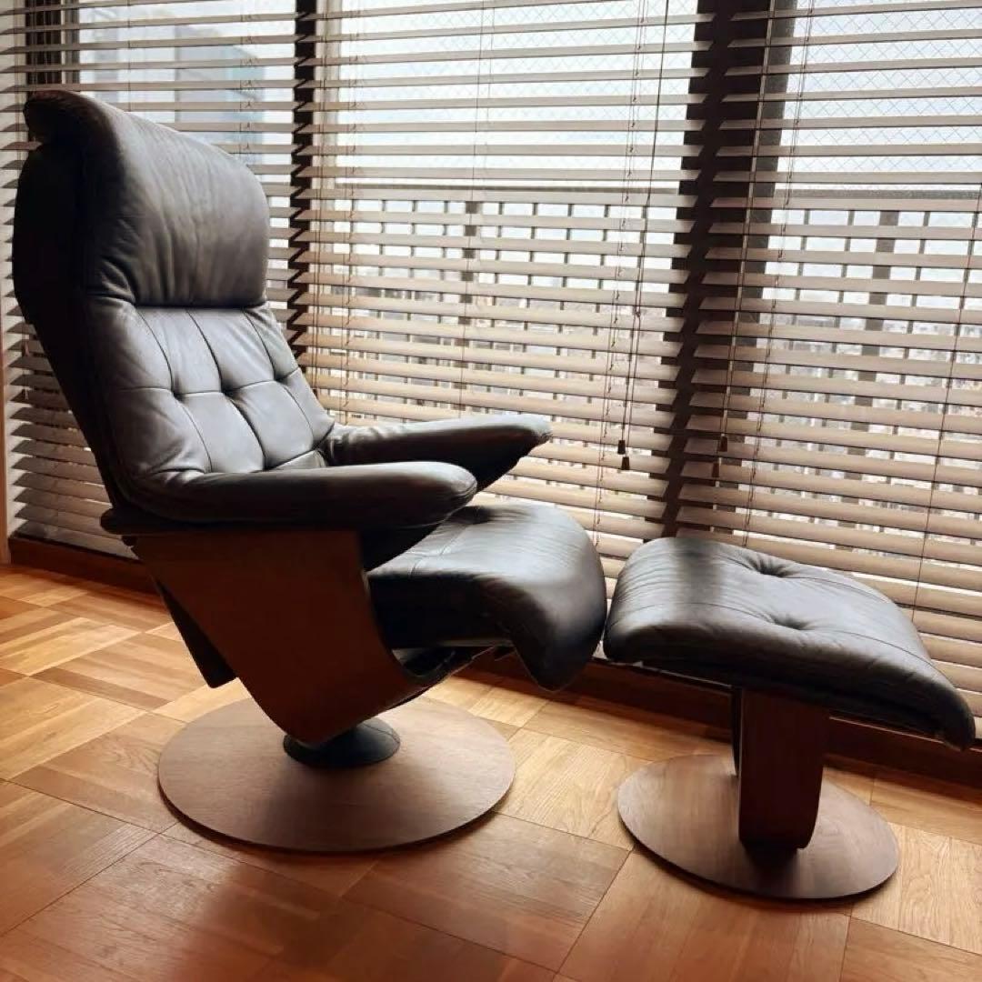 カリモク ザ•ファースト RU72 ブラックベリー 美品 オットマン同時購入のみ