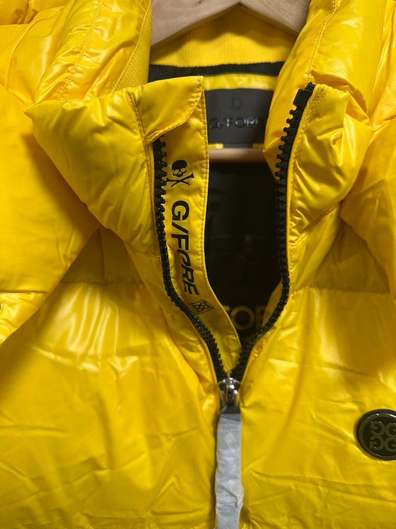 新作G/FORE韓国ジーフォア　メンズダウンベスト　イエローsizeL