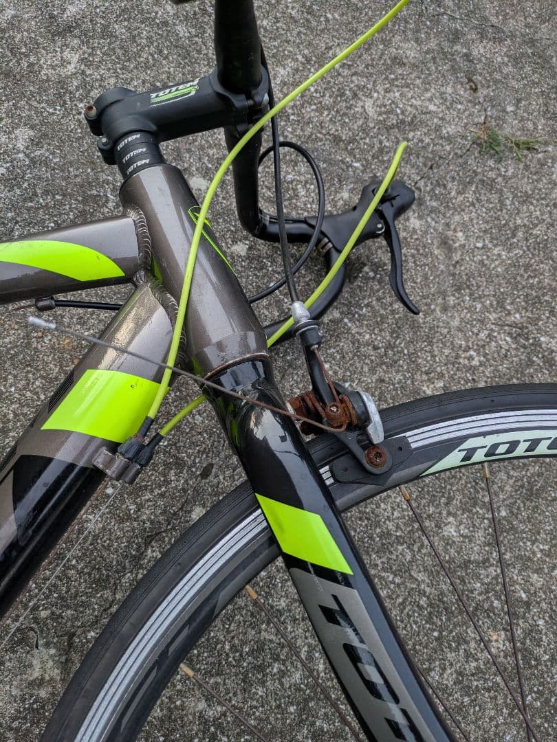 TOTEM ロードバイク グレー/イエロー アルミ製
