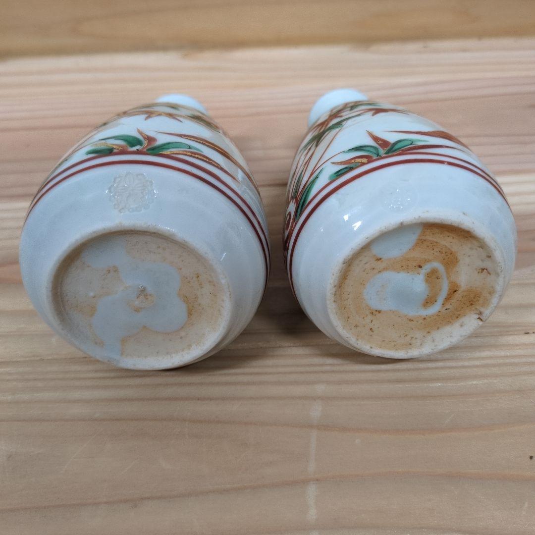 永楽善五郎　赤絵金彩徳利　１対