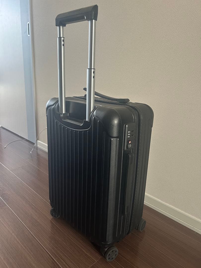 RIMOWA 32？35？ジャンク品