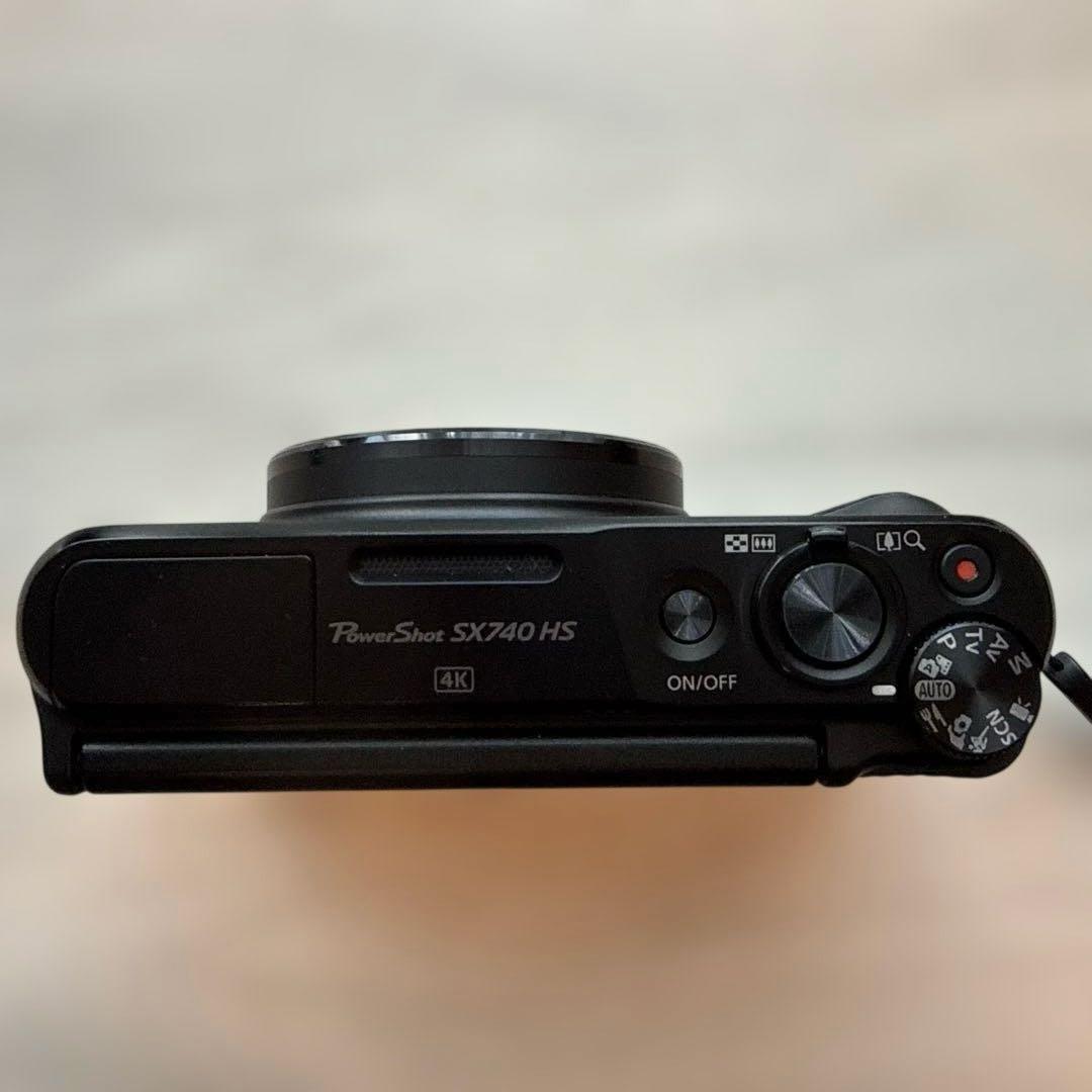 Canon PowerShot SX740 HS ケース付き　充電器なし