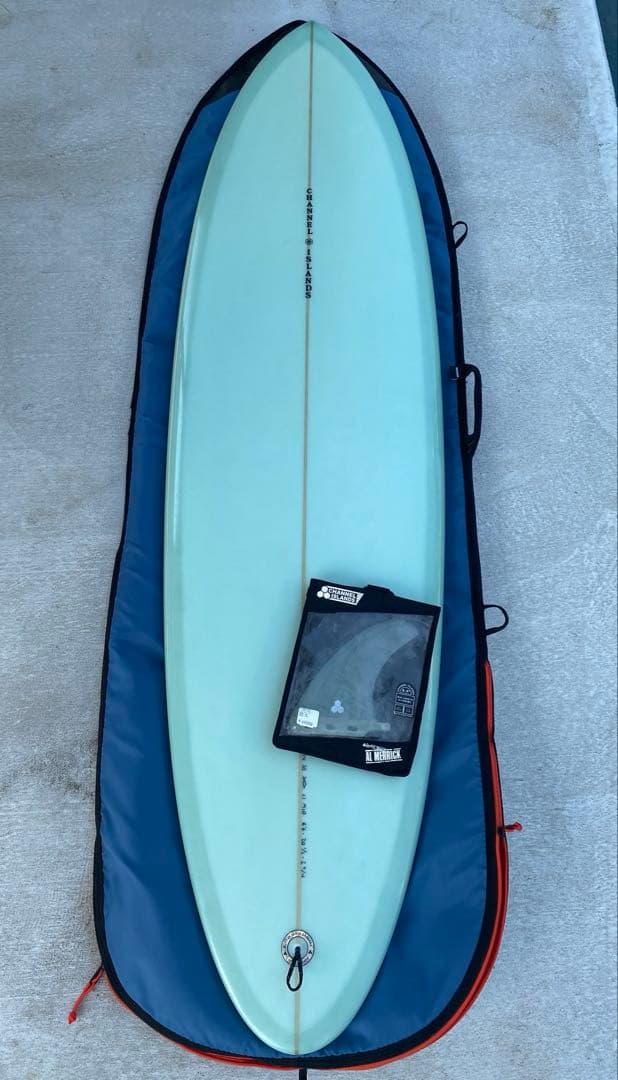 ⭐️手渡し限定Channel チャネルCI MID6'6 フィン、ケース付き