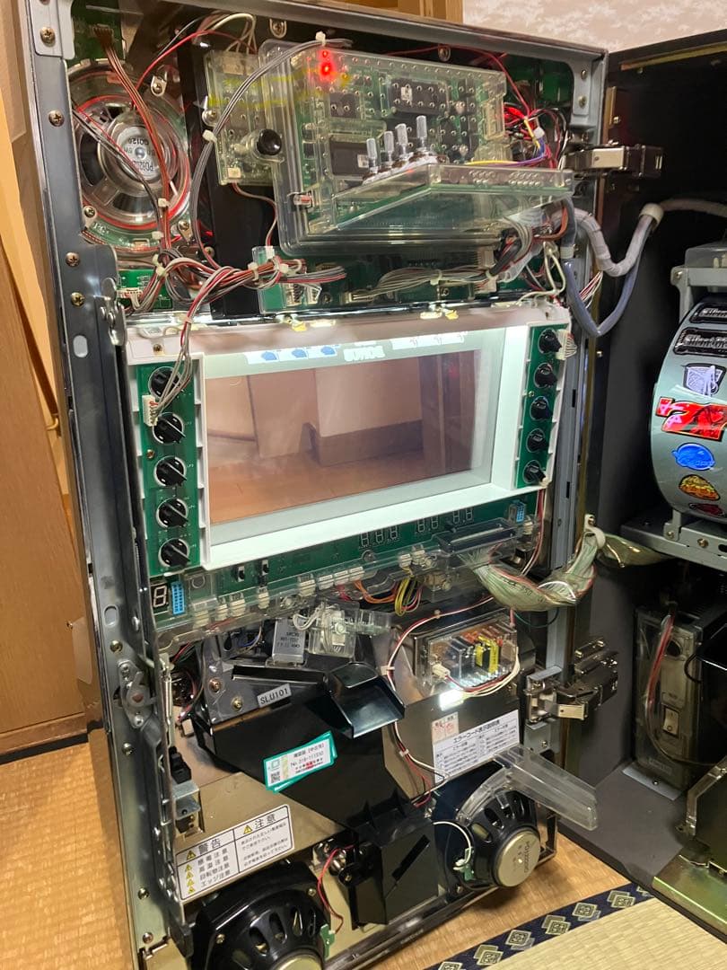 【送料込み】パチスロ実機　Silent Mobius サイレントメビウス