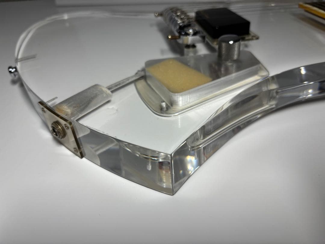 FERNANDES X JAPAN HIDEクリスタルモッキンバード