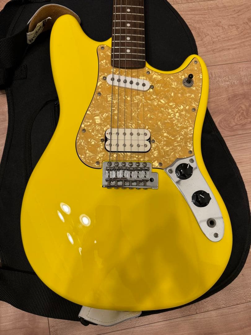 Squier CYCLONE スクワイヤー サイクロン　希少イエローカラー