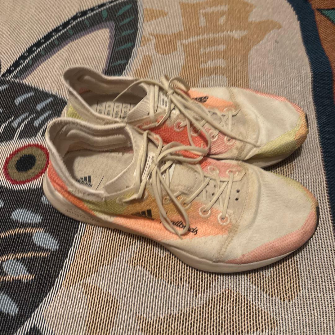 スパイク・シューズ adidas Adizero x Allbirds 2.94 KG CO2e