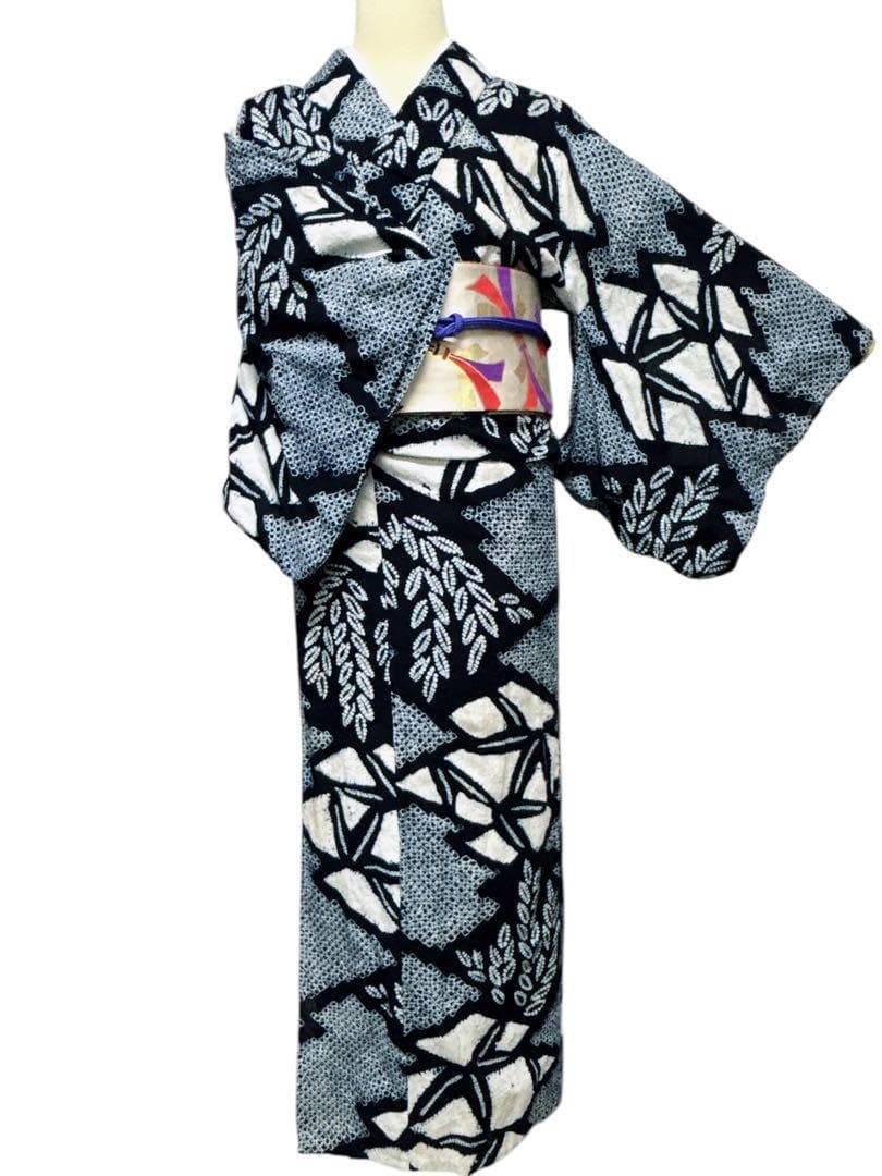 A53有松鳴海絞り 浴衣 花 綿　紺青