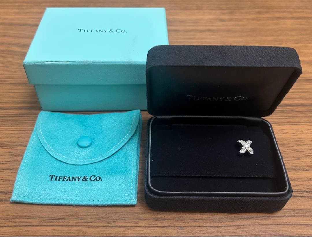 ティファニー(Tiffany) ピアス　ダイヤ　X ホワイトゴールド　片耳