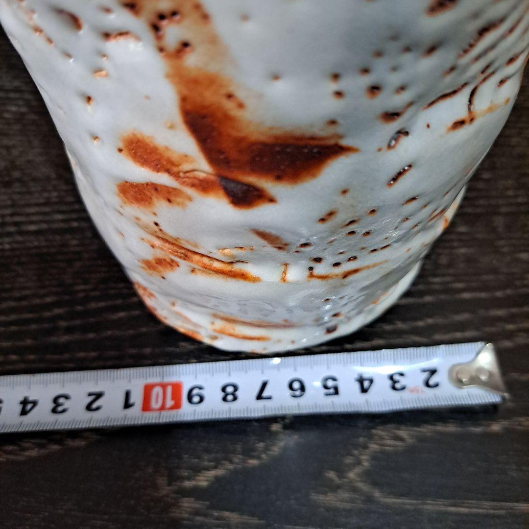 人間国宝　安藤日出武　　鼠志野　花生