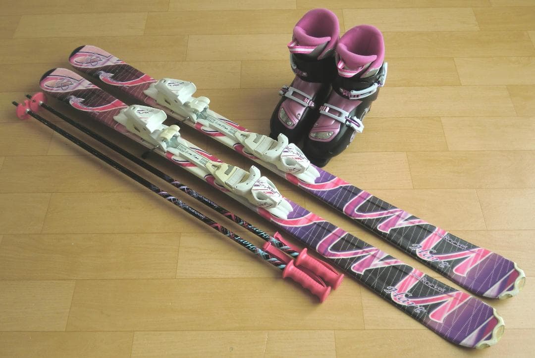 ■■送料無料■Hart■ジュニア用スキーフルセット■板127靴23■WAX済■■