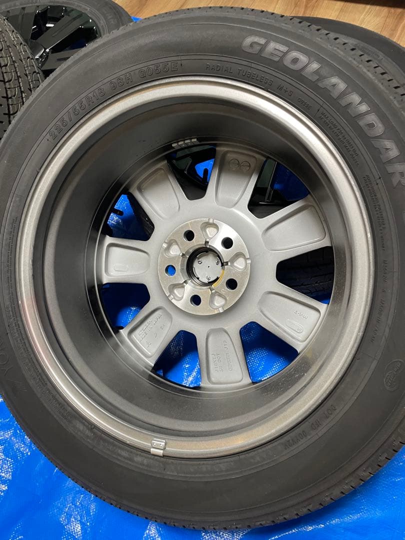 三菱デリカD5 シャモニー タイヤ ホイール【新車外し】1点ずつ出品　（4/4）