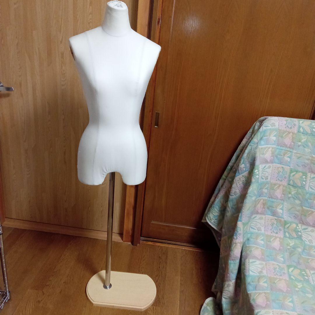 ホワイト マネキン 布製 金属スタンド❺