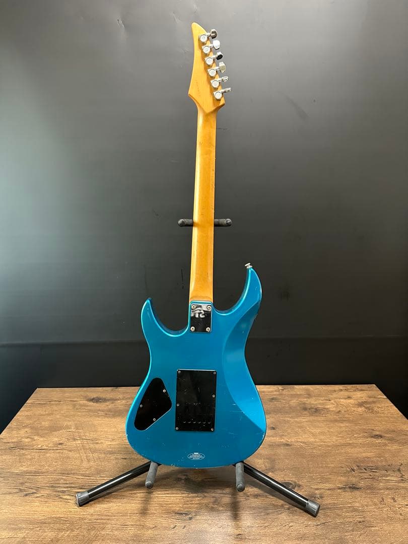 YAMAHA　ADVANCED FORM　YGX-121D　エレキギター